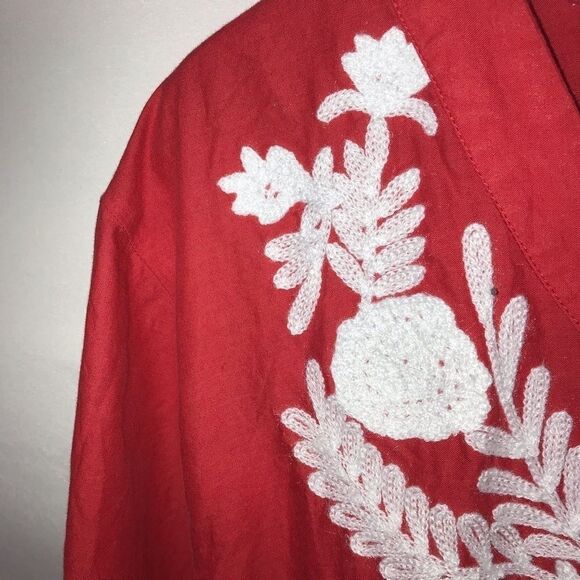 Women's South Main Red & White Embroidered Blouse - Picture 6 of 11